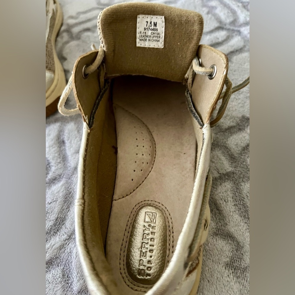 Sperry Metallic Gold Leather Boat Shoes Size 7.5M - Picture 7 of 7